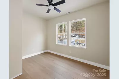 296 Carriage Summitt Way, Hendersonville, NC 28791 - Photo 20