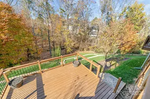 3308 Grandeur Rd, Charlotte, NC 28269 - Photo 24