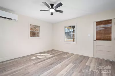 1901 Murray Road, Canton, NC 28716 - Photo 8