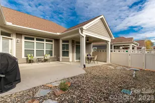 1344 Garden Vista Dr, Matthews, NC 28104 - Photo 32