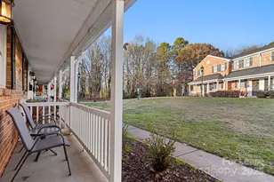 1318 Green Oaks Ln, Charlotte, NC 28205 - Photo 4