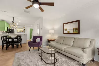 1318 Green Oaks Lane, Charlotte, NC 28205 - Photo 10