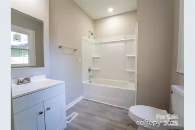 137 Woodlawn Drive, Statesville, NC 28677 - Photo 16