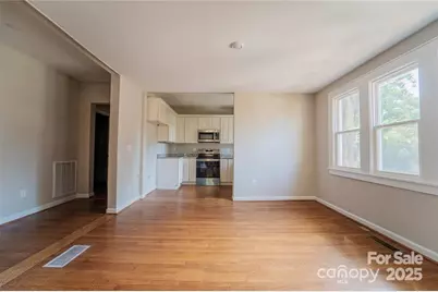 137 Woodlawn Drive, Statesville, NC 28677 - Photo 10