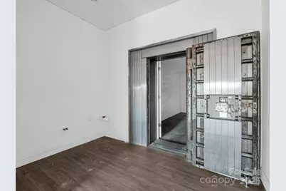 101 E First Street, Lowell, NC 28098 - Photo 24