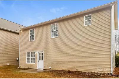 421 Peachtree Road, Charlotte, NC 28216 - Photo 14