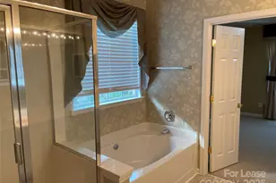 8619 Dennington Grove Ln, Charlotte, NC 28277 - Photo 16