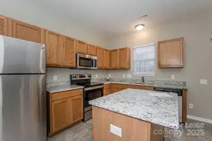 5307 Peachwood Dr, Charlotte, NC 28216 - Photo 6