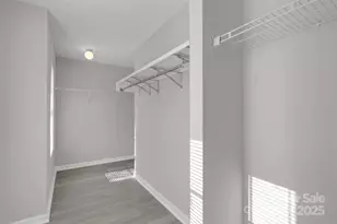 2707 Cochrane Dr, Charlotte, NC 28269 - Photo 18