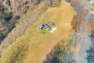 2707 Cochrane Dr, Charlotte, NC 28269 - Photo 22