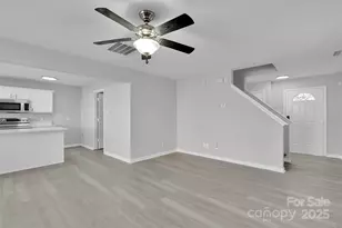 2707 Cochrane Dr, Charlotte, NC 28269 - Photo 8