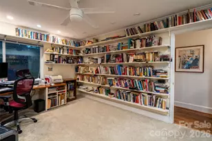 1330 Cedar Ln, Charlotte, NC 28226 - Photo 24