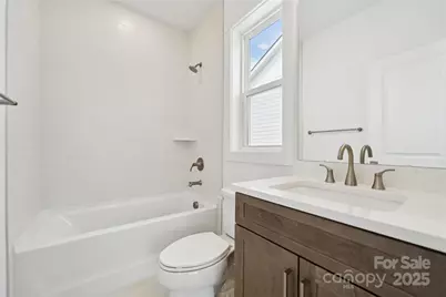 5104 Mint Harbor Way #406, Charlotte, NC 28269 - Photo 14