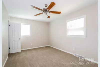 3015 Daisy Court, Gastonia, NC 28052 - Photo 10