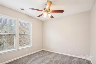 10630 Northwoods Forest Dr, Charlotte, NC 28214 - Photo 18