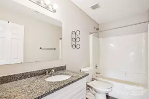 10630 Northwoods Forest Dr, Charlotte, NC 28214 - Photo 20