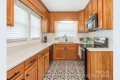 175 Pine Street, Rutherfordton, NC 28139 - Photo 6