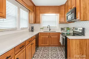 175 Pine St, Rutherfordton, NC 28139 - Photo 6