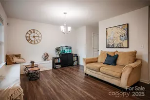 2814 Tancor Ct, Charlotte, NC 28269 - Photo 4