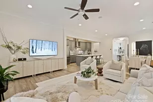 5921 Tindall Park Dr, Charlotte, NC 28210 - Photo 4