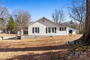 905 W 8th St, Kannapolis, NC 28081 - Photo 22