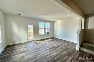 7705 Ethora Wy, Charlotte, NC 28216 - Photo 4