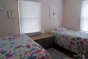 230 Leisure Ln, Waynesville, NC 28786 - Photo 8