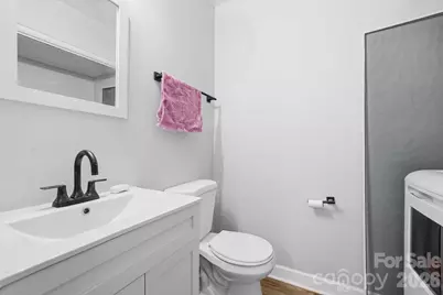 5918 Crape Myrtle Lane, Charlotte, NC 28216 - Photo 18