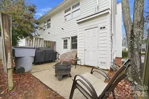 5918 Crape Myrtle Ln, Charlotte, NC 28216 - Photo 22