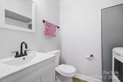 5918 Crape Myrtle Lane, Charlotte, NC 28216 - Photo 12