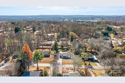 5645 Sandhurst Road, Hickory, NC 28602 - Photo 38