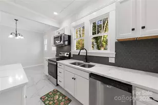 208 Hall St, Wadesboro, NC 28170 - Photo 6