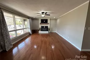 2 Star Ln, Hendersonville, NC 28791 - Photo 18