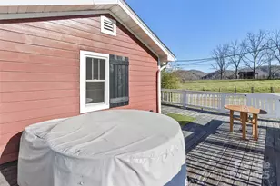 522 Calvert Rd, Brevard, NC 28712 - Photo 28