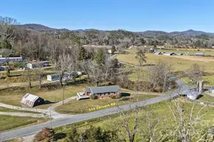 522 Calvert Rd, Brevard, NC 28712 - Photo 34