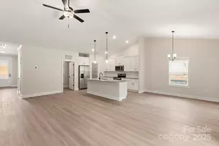 104 Kennford Trl, Troutman, NC 28166 - Photo 4