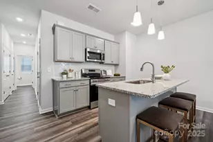 5110 Orchardview Wy, Charlotte, NC 28216 - Photo 10