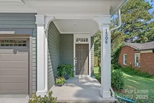 1306 Moretz Ave, Charlotte, NC 28206 - Photo 2