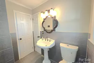 2122 Kilborne Dr, Charlotte, NC 28205 - Photo 12