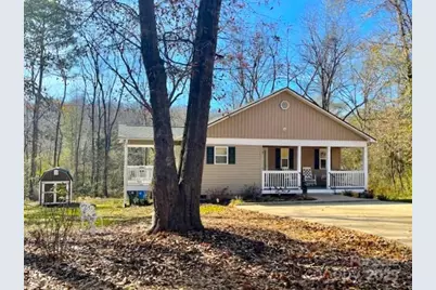 125 Woodland Circle, Rutherfordton, NC 28139 - Photo 2