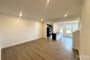 7709 Ethora Wy, Charlotte, NC 28216 - Photo 6