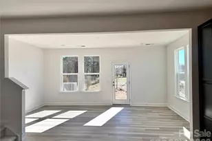 7721 Ethora Wy, Charlotte, NC 28216 - Photo 6