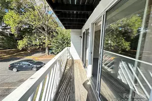 9520 Shannon Green Dr, Charlotte, NC 28213 - Photo 26