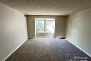 9520 Shannon Green Dr, Charlotte, NC 28213 - Photo 20