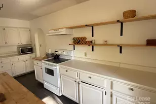 15 Pruitt St, Asheville, NC 28806 - Photo 18