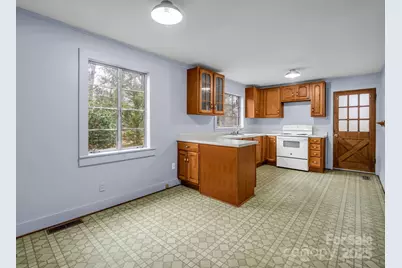 109 Wall Road, Tryon, NC 28782 - Photo 16