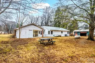 109 Wall Rd, Tryon, NC 28782 - Photo 28