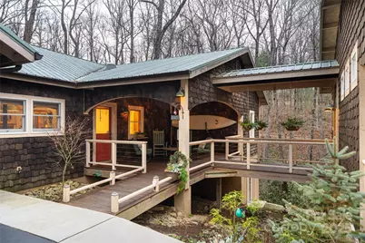 457 Hearthstone Way, Horse Shoe, NC 28742 - Photo 4