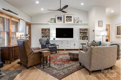 457 Hearthstone Way, Horse Shoe, NC 28742 - Photo 10