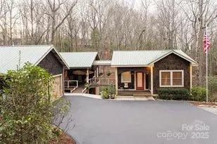 457 Hearthstone Way, Horse Shoe, NC 28742 - Photo 2